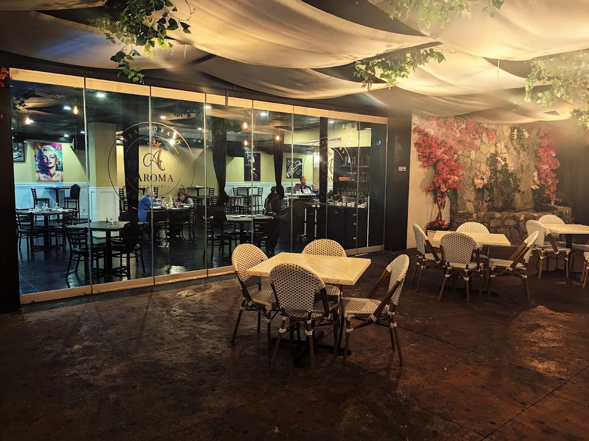 Aroma Trattoria business photo