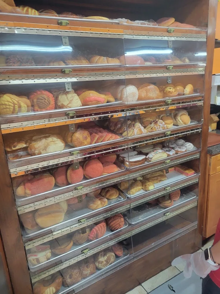 Carrusel Pastry Shop Co business photo