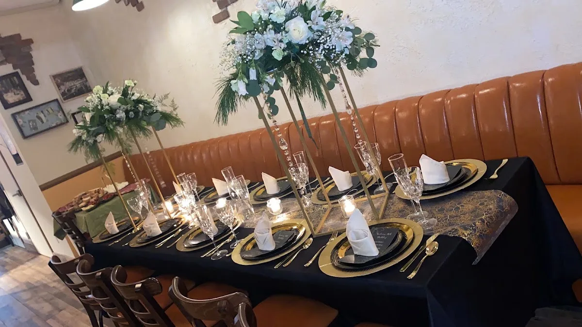 Flowers By La Gi business photo