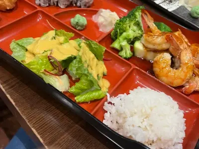 Khangri Japanese sushi, Google photo 3