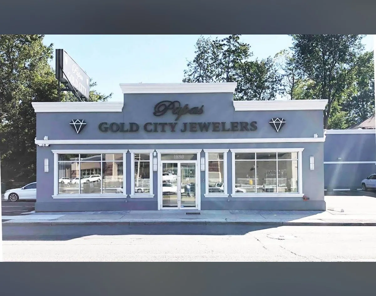Papas Gold City Jewelers business photo