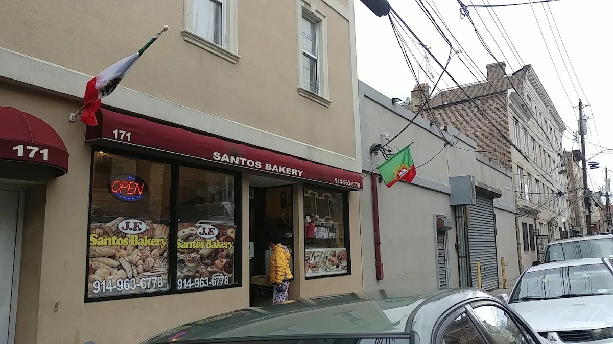 Santos Bakery business photo