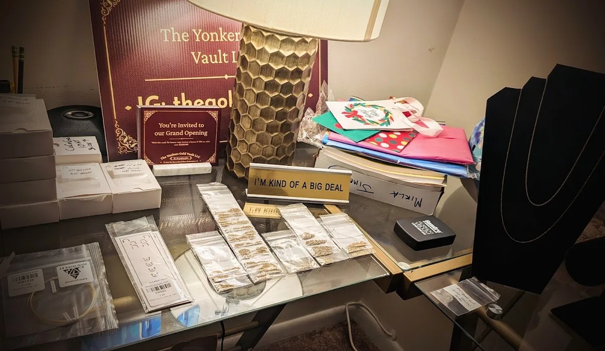 The Yonkers Gold Vault LLC business photo