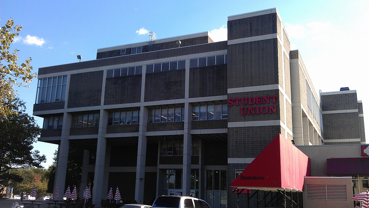 CUNY Queens College campus
