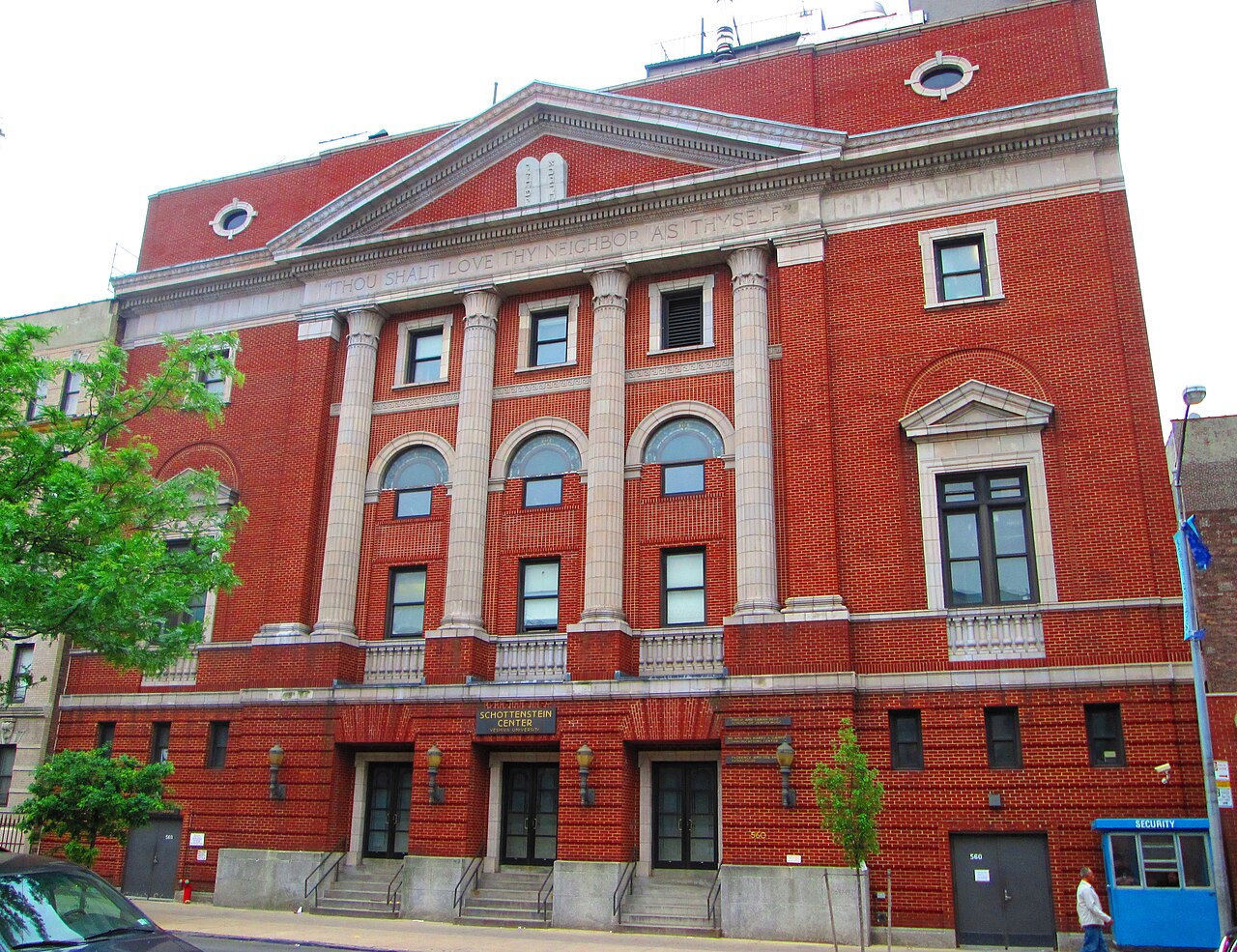 Yeshiva University campus